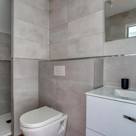 Prázdninový dům Le Logis De La Pierre Bleue - Maison Avec Piscine *