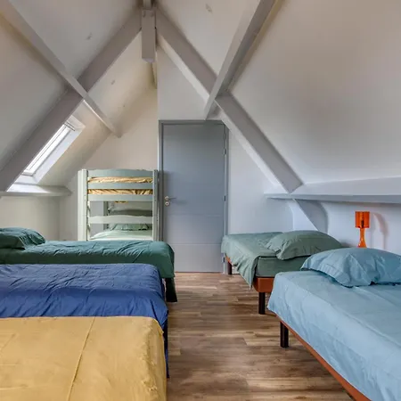 Prázdninový dům Le Logis De La Pierre Bleue - Maison Avec Piscine Férel